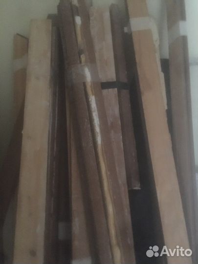 Двери межкомнатные из массива