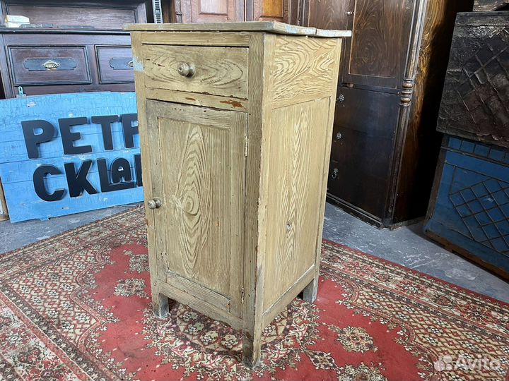 Высокая тумба СССР