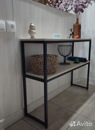 Консольный столик