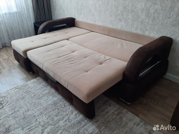 Угловой диван бу