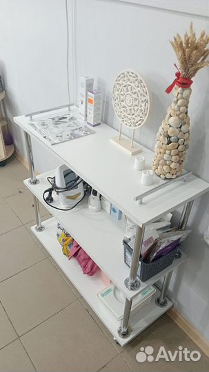 Тележка для косметолога