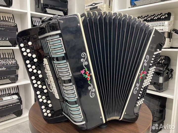 Баян Сатурн