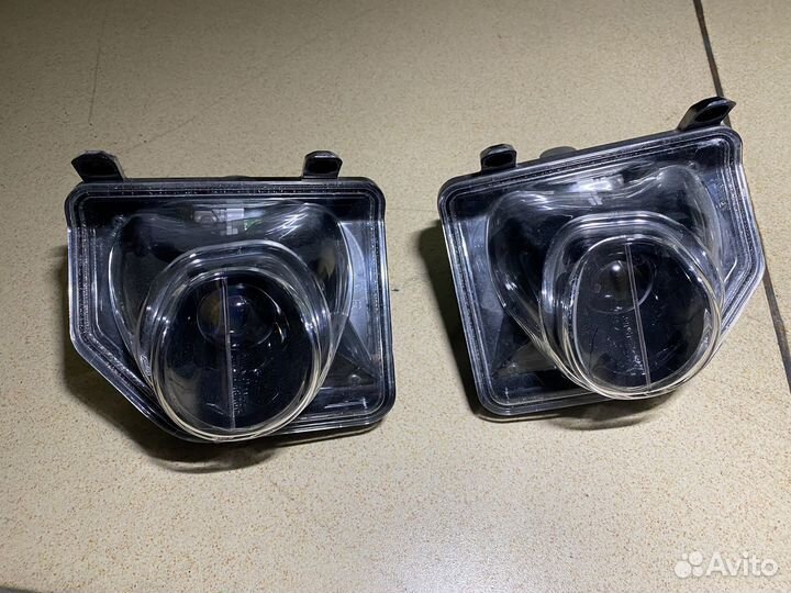 Фары противотуманные Lexus RX4