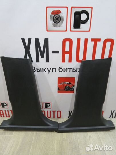 Обшивка средней стойки правая Audi A6 Allroad