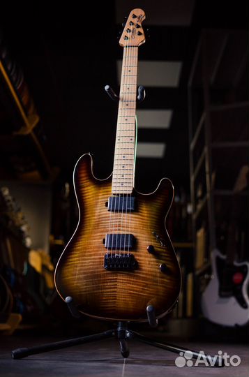 Электрогитара Sterling Sabre Cobra Burst (новая)