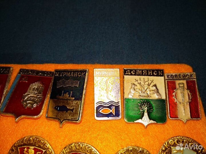 Значки города, гербы