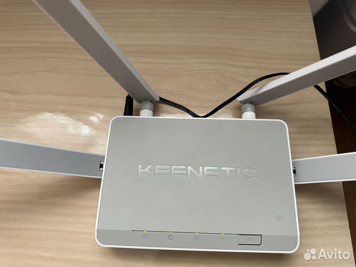 Роутер Keenetic runner 4G wi-fi