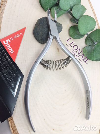 Кусачки для кутикулы Nippon Nippers 