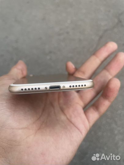 Телефон iPhone 7 32gb