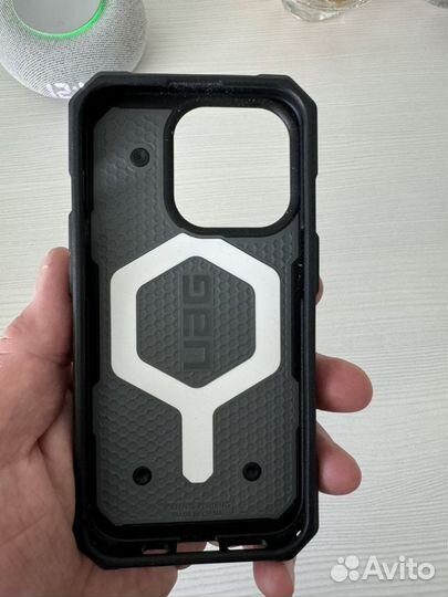 Оригинальный чехол UAG Pathfinder iPhone 15 Pro