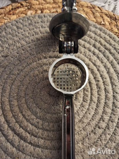 Чеснокодавка/пресс для чеснока