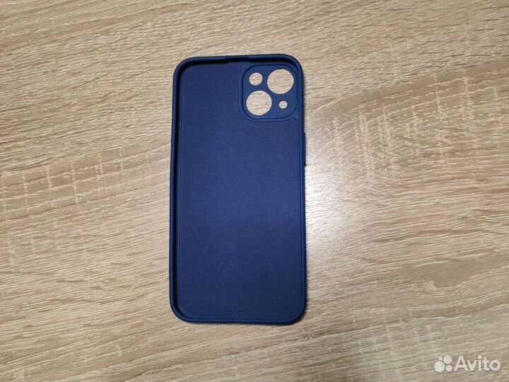 Чехол на iPhone 13