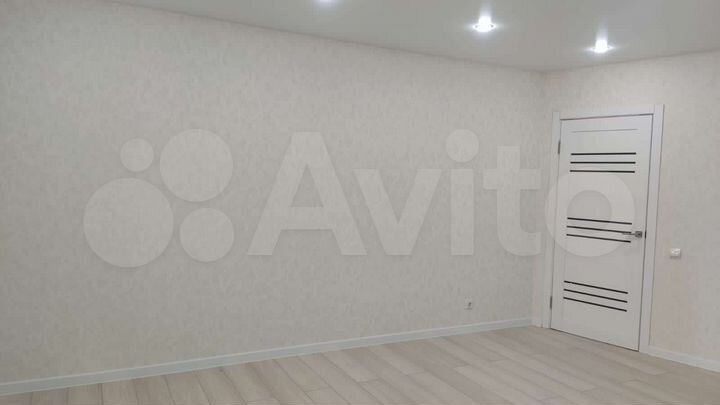 2-к. квартира, 83,6 м², 3/17 эт.