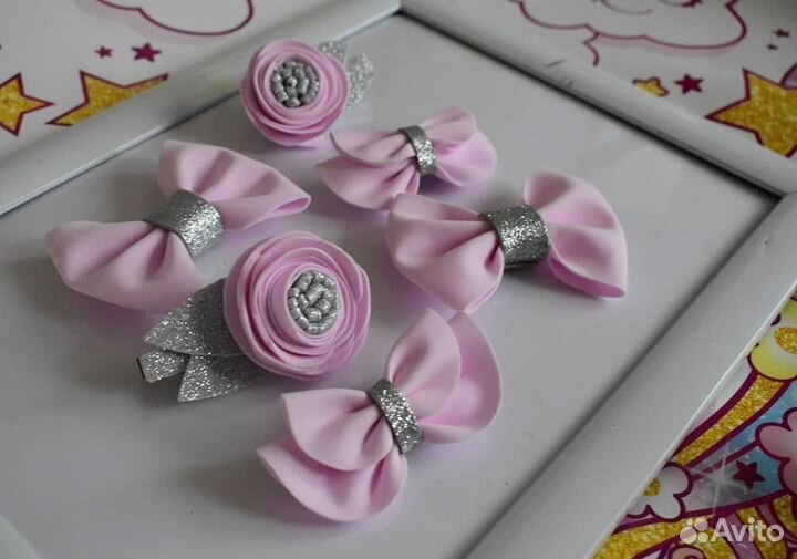 Резинка и заколки для волос