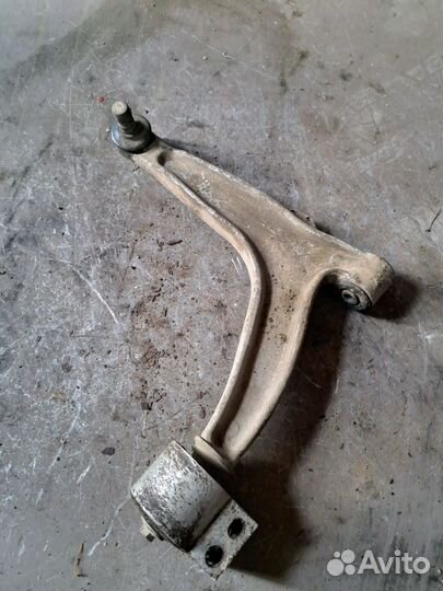 Рычаг передний левый Opel Vectra C