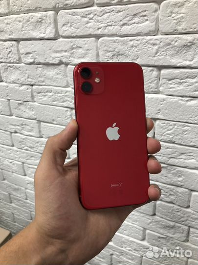 iPhone 11, 64 ГБ