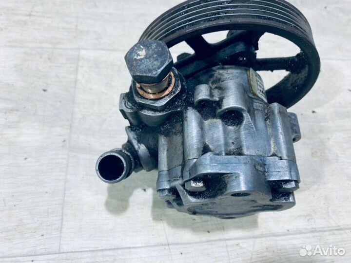 Насос гидроусилителя Chevrolet Niva 2123 2006