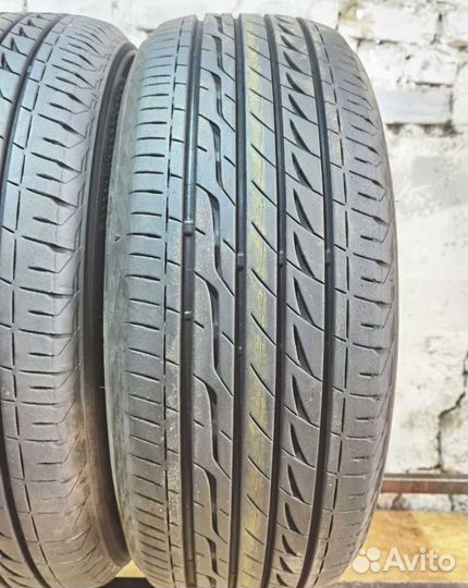 Bridgestone Regno GR-XI 215/55 R17 94V