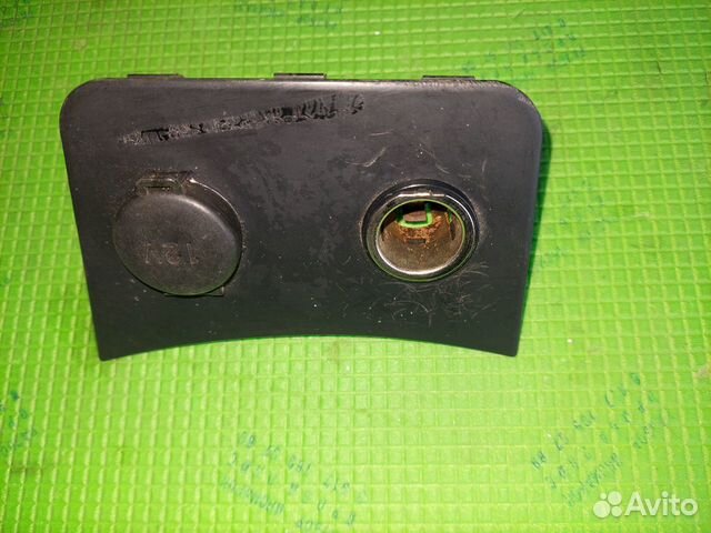 Прикуриватель разетка 12v Hyundai Solaris