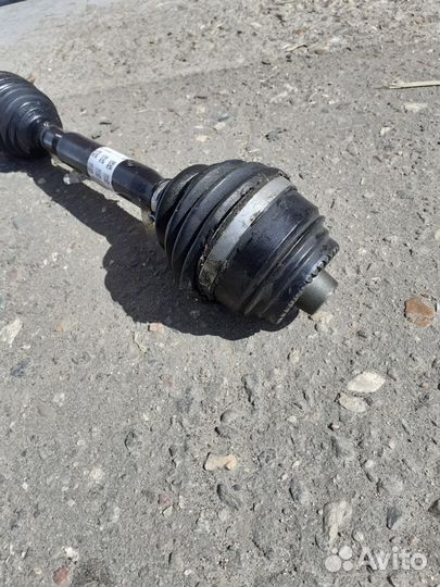 Привод колеса переднего правого BMW X4, 2018г