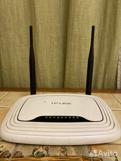 Роутер TP-link TL-WR841R
