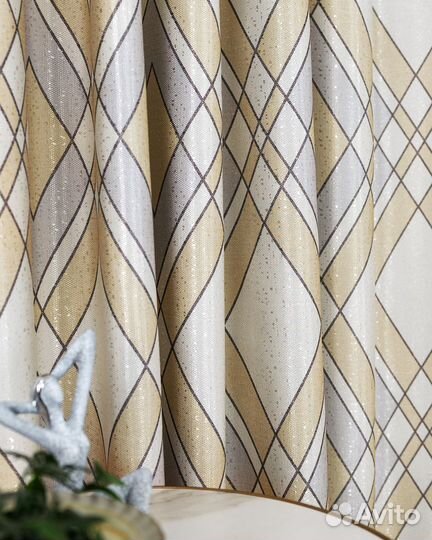 Шторы Левен новые пошив