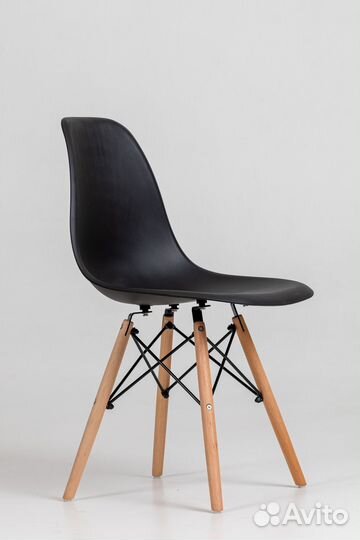 Стул обеденный eames