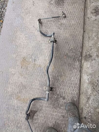 Стабилизатор задний Nissan Qashqai J10 06-13г