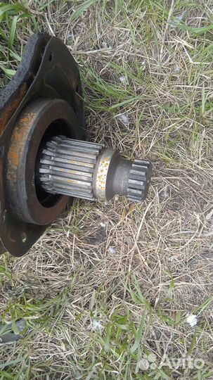 Чулок ступица полуось мтз