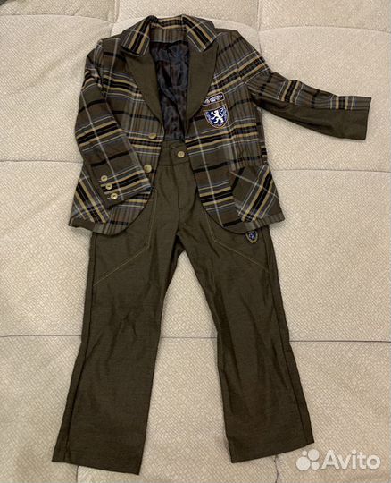 Костюм тройка на мальчика