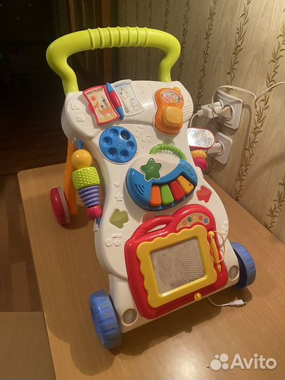 Развивающий автомобиль-толкар