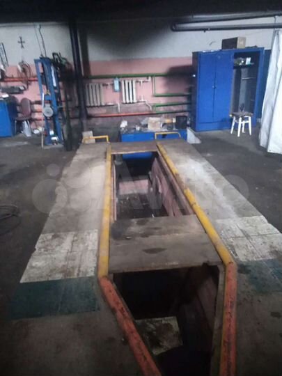 Здание, 645.7 м²