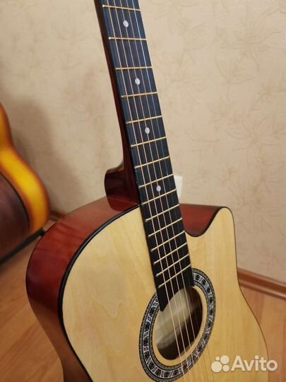 Гитара акустическая новая