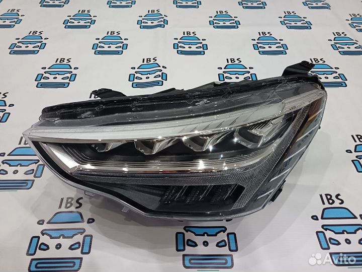 Фара левая LED