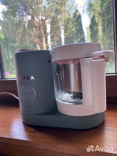 Пароварка блендер beaba babycook neo