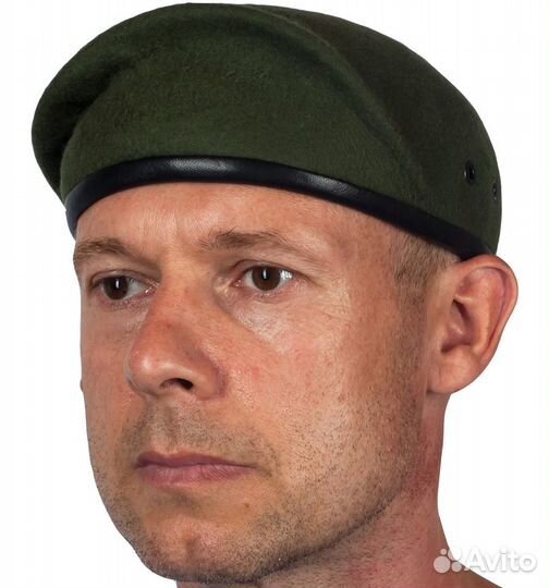 Берет бесшовный оливковый