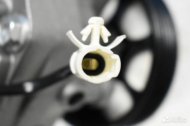 Насос Гидроусилителя руля Subaru Forester EJ201