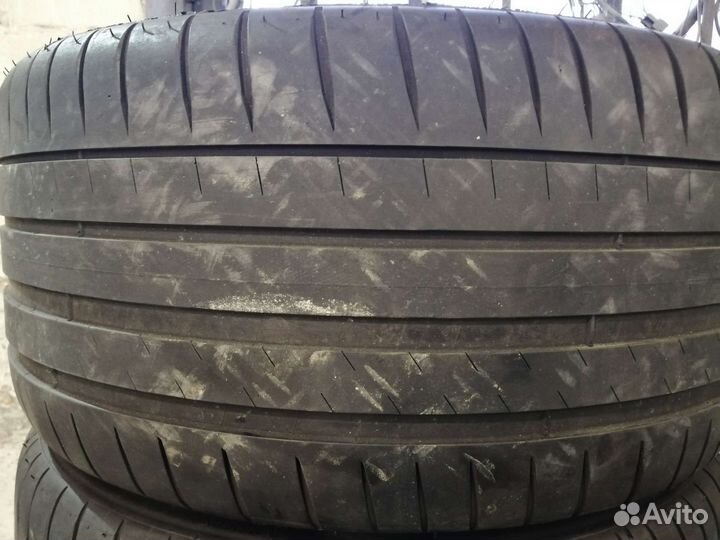 Michelin Pilot Sport 4 255/35 R18 и 225/40 R18