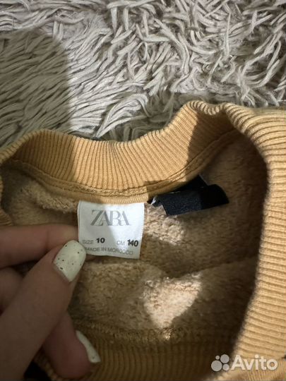 Вещи на девочку Zara 140 кофта