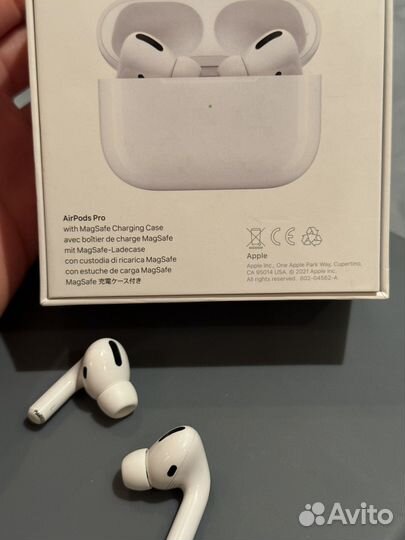 Наушники airpods pro