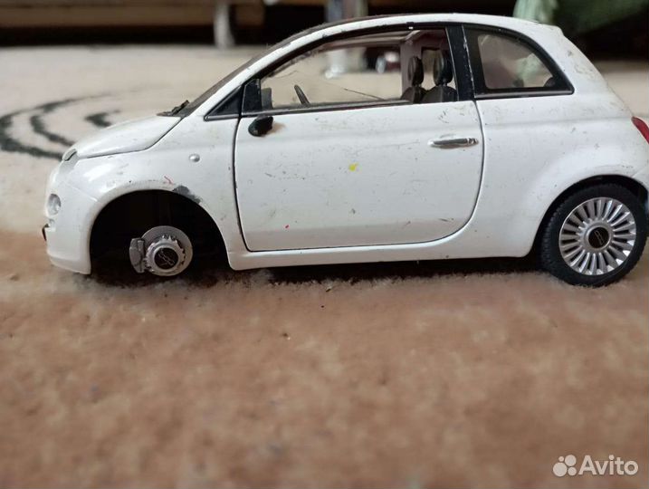 Fiat 500 1/24 Motorama