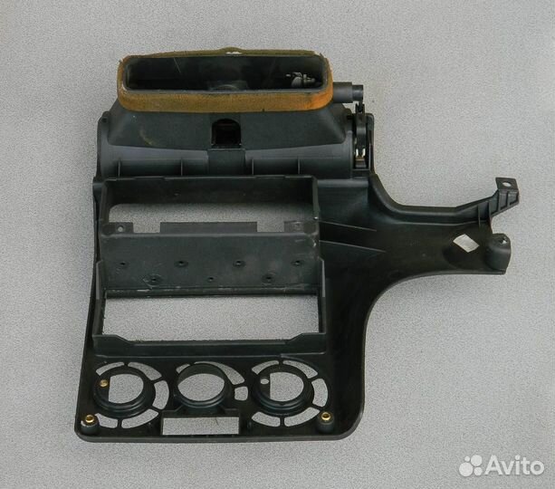 Консоль центральная Opel Astra F