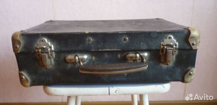 Чемоданы времен СССР