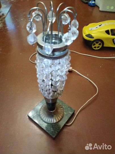 Лампа настольная 
