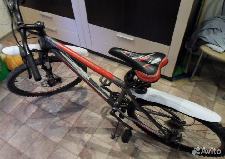 Велосипед Forward Apache 2.0 disc 26