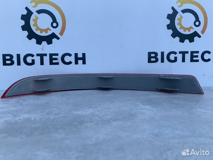 Отражатель в задний бампер Mercedes A1668200474