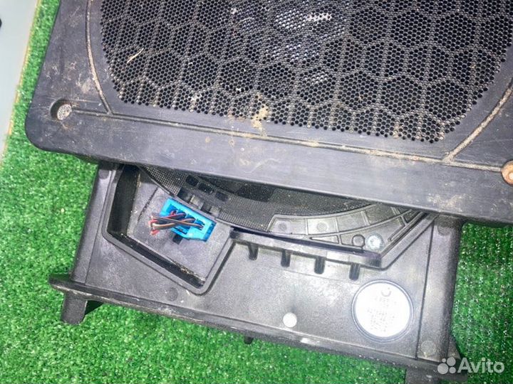 Динамик низкочастотный передний левый Mini Cooper