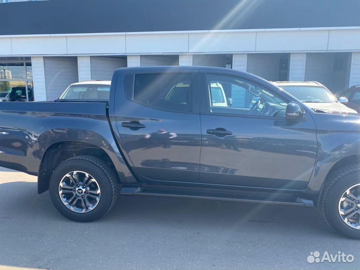 Mitsubishi L200 2.4 МТ, 2023