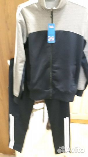 Спортивный костюм