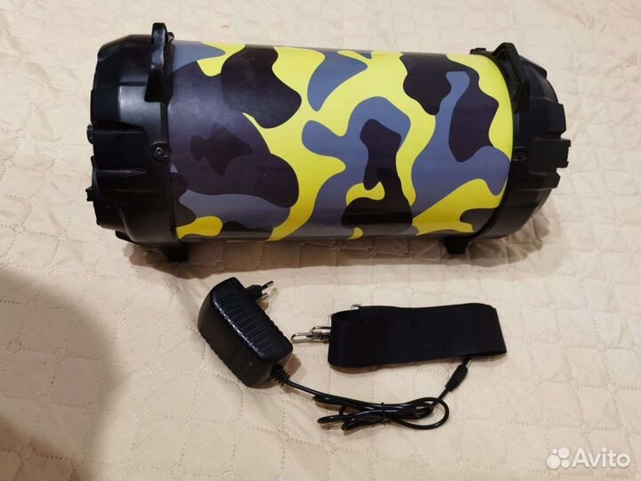 Музыкальная колонка с блютузом бу